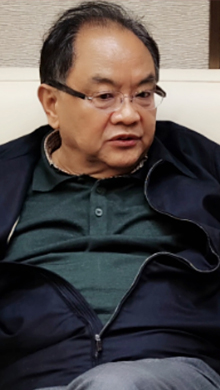 中央文史研究館館員、中國文聯(lián)原副主席、中國文藝評論家協(xié)會原主席、著名文藝評論家仲呈祥