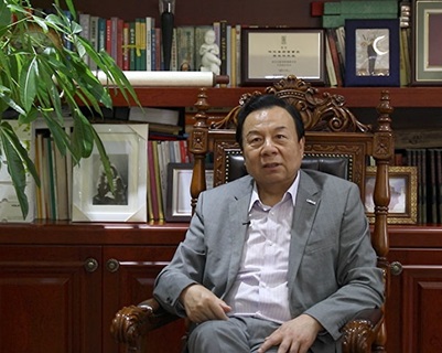 全國(guó)人大代表李曉林:建立長(zhǎng)效機(jī)制，利用電商實(shí)現(xiàn)精準(zhǔn)脫貧