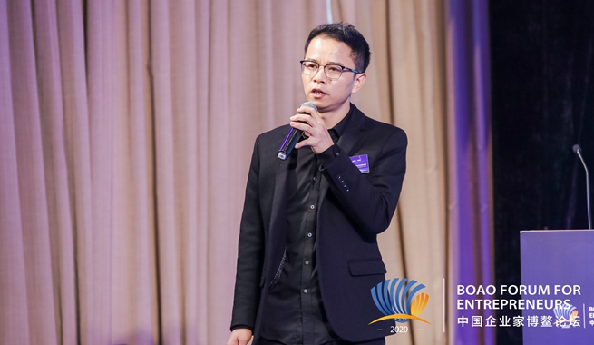 新華優(yōu)品亮相中國(guó)企業(yè)家博鰲論壇 助力鄉(xiāng)村振興、提振國(guó)貨品牌