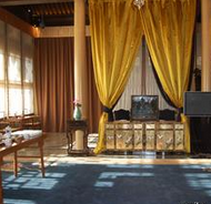 高級(jí)會(huì)所藏身故宮旁"寺廟"？