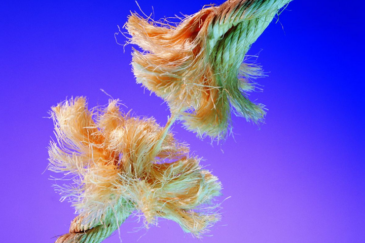 風險，奏凱