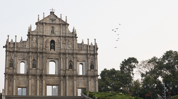 全力抗擊新冠疫情，全面深化粵澳合作&mdash;&mdash;新一屆澳門(mén)特區(qū)政府施政半年紀(jì)實(shí)