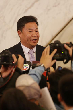 新聞，就是要搶！