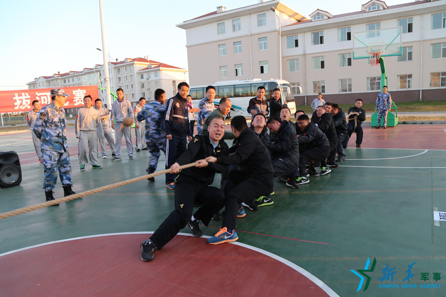 &uarr;資料圖片：張超積極參加團文體活動。