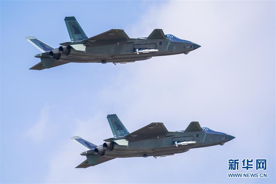 (圖文互動(dòng))(3)空軍航空開放活動(dòng)“第一現(xiàn)場”透射強(qiáng)國興軍新航跡