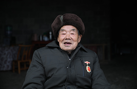 &ldquo;死守陣地，決不能后退一寸&rdquo;&mdash;&mdash;記抗美援朝老兵黃忠茂