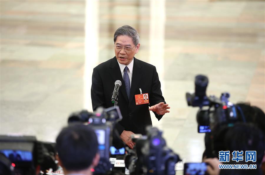 （兩會(huì)&middot;人大開(kāi)幕）（6）采訪部長(zhǎng)