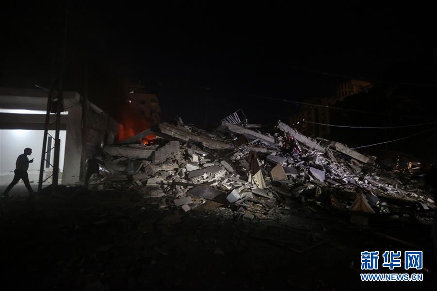 (國(guó)際)(7)以色列軍方大規(guī)模轟炸加沙地帶軍事目標(biāo)