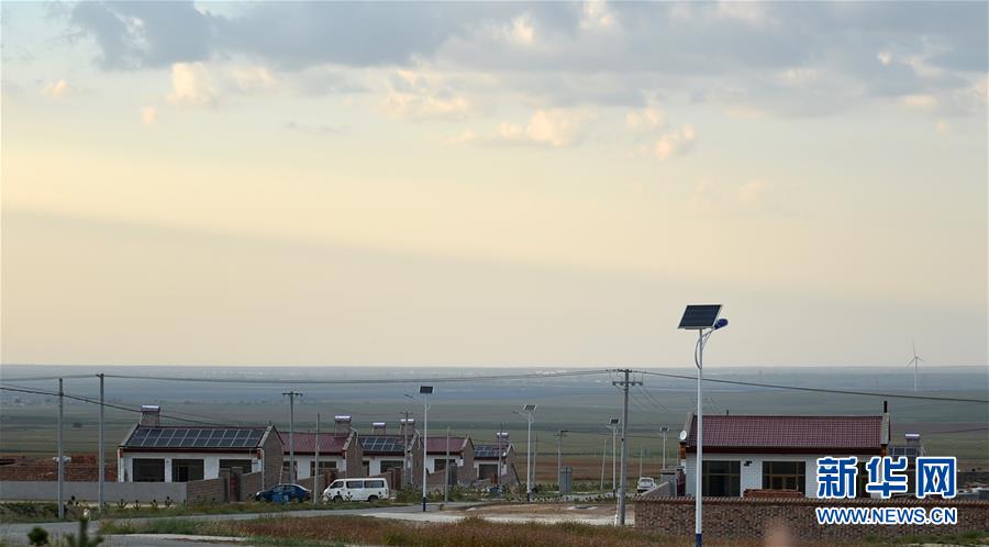 （十九大時(shí)光&middot;圖文互動）（4）變革不平凡　奮進(jìn)新時(shí)代&mdash;&mdash;來自基層蹲點(diǎn)現(xiàn)場的報(bào)道 