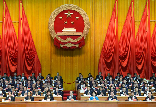 10月1日，慶祝中華人民共和國成立66周年暨新疆維吾爾自治區(qū)成立60周年大會在新疆人民會堂隆重舉行。 新華社記者 高潔 攝 