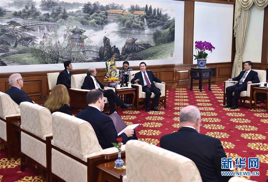 (XHDW)劉奇葆會(huì)見(jiàn)美國(guó)智庫(kù)專(zhuān)家