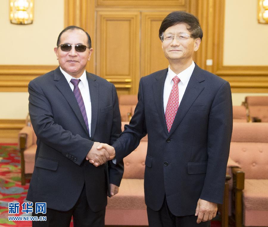 9月5日，中共中央政治局委員、中央政法委書記孟建柱在北京會見秘魯最高法院院長維克托&middot;盧卡斯&middot;蒂科納。 新華社記者 黃敬文 攝 