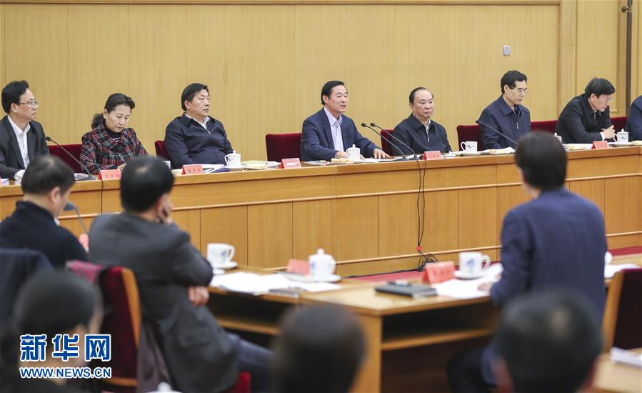 3月17日，中共中央政治局委員、中央書記處書記、中宣部部長(zhǎng)劉奇葆在北京出席中華優(yōu)秀傳統(tǒng)文化傳承發(fā)展工作座談會(huì)。 新華社記者丁林?jǐn)z