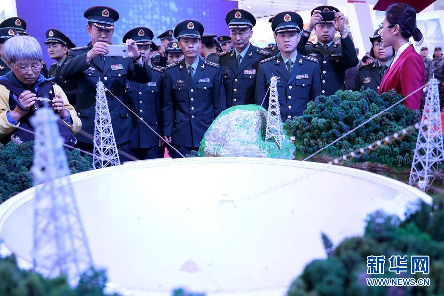 （十九大時光&middot;圖文互動）（1）向著夢想，奮進！&mdash;&mdash;來自&ldquo;砥礪奮進的五年&rdquo;大型成就展現(xiàn)場的報道 