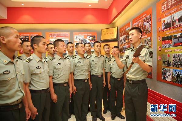 （十九大代表風采&middot;圖文互動）（1）&ldquo;大功三連&rdquo;指導員王金龍：矢志強軍的&ldquo;播火者&rdquo;