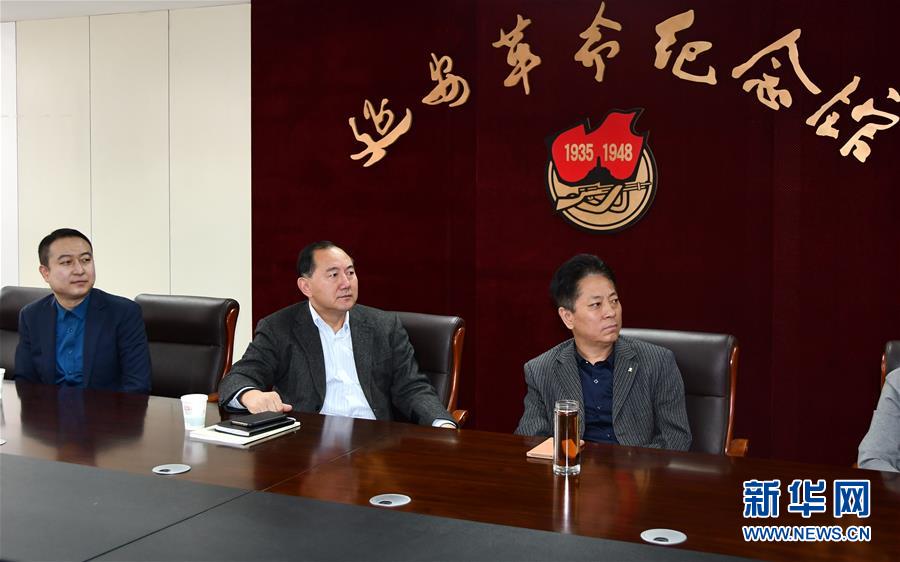 (十九大時(shí)光·圖文互動(dòng))(1)歷史性成就彪炳史冊(cè) 新時(shí)代藍(lán)圖催人奮進(jìn)——來自基層蹲點(diǎn)現(xiàn)場(chǎng)的報(bào)道