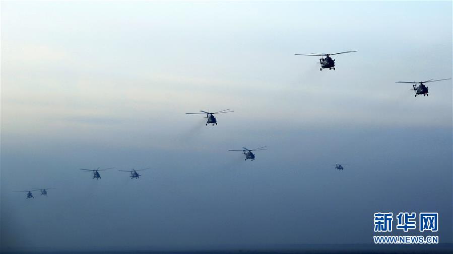 （新華全媒頭條&middot;圖文互動(dòng)）（5）備戰(zhàn)踏上新起點(diǎn)，練兵展現(xiàn)新氣象&mdash;&mdash;2018中國軍隊(duì)新年開訓(xùn)全景大掃描