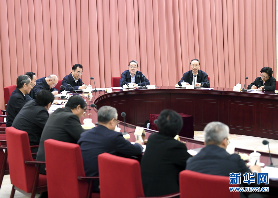 1月17日，中共政協(xié)第十二屆全國委員會黨組在北京召開會議，傳達學習貫徹習近平總書記在十九屆中央紀委二次全會上的重要講話和全會精神。全國政協(xié)主席、黨組書記俞正聲主持會議并講話。新華社記者 燕雁 攝
