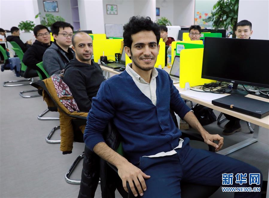 (新春走基層·圖文互動(dòng))(5)“新北京人”的新年“新”愿