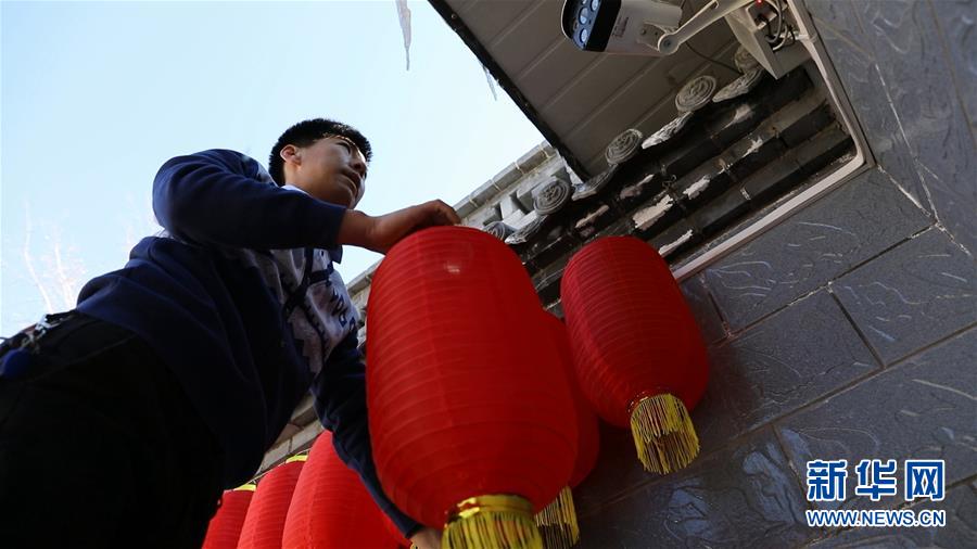 （新華全媒頭條）（4）天南地北歡樂(lè)&ldquo;中國(guó)年&rdquo;&mdash;&mdash;新華社記者除夕走筆