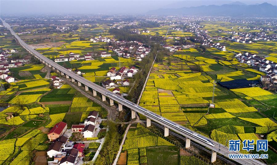 （新華全媒頭條&middot;習(xí)近平新時(shí)代中國特色社會主義思想在基層&middot;改革發(fā)展新氣象&middot;圖文互動(dòng)）（1）改革創(chuàng)新潮涌動(dòng) 激活發(fā)展新引擎