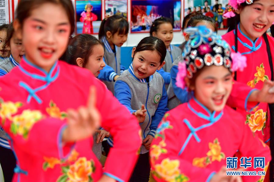 (鏡觀中國·新華網(wǎng))(15)新華社國內(nèi)照片一周精選