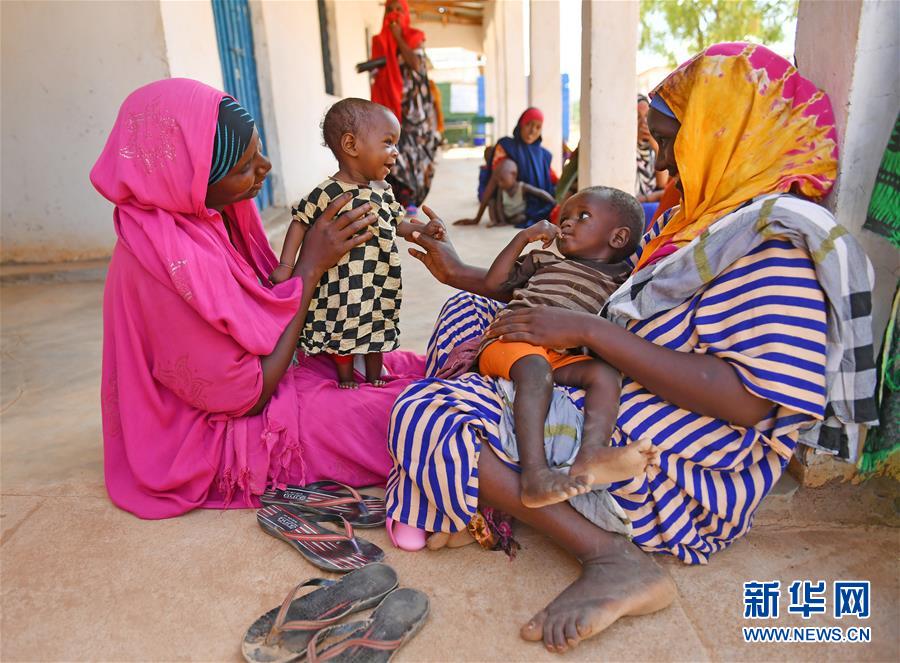 （國(guó)際&middot;編輯連線(xiàn)）（12）母親的懷抱