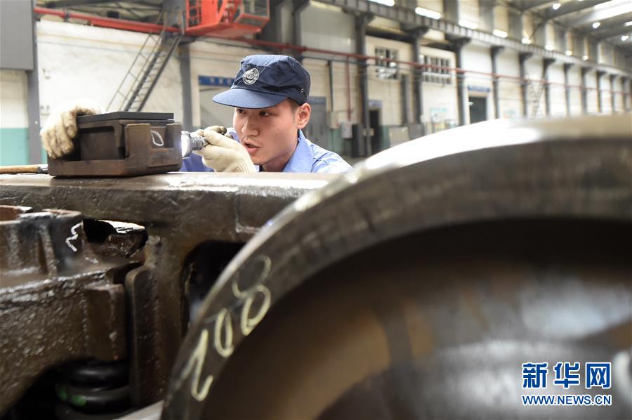 （社會）（4）&ldquo;火車醫(yī)生&rdquo;技能比拼