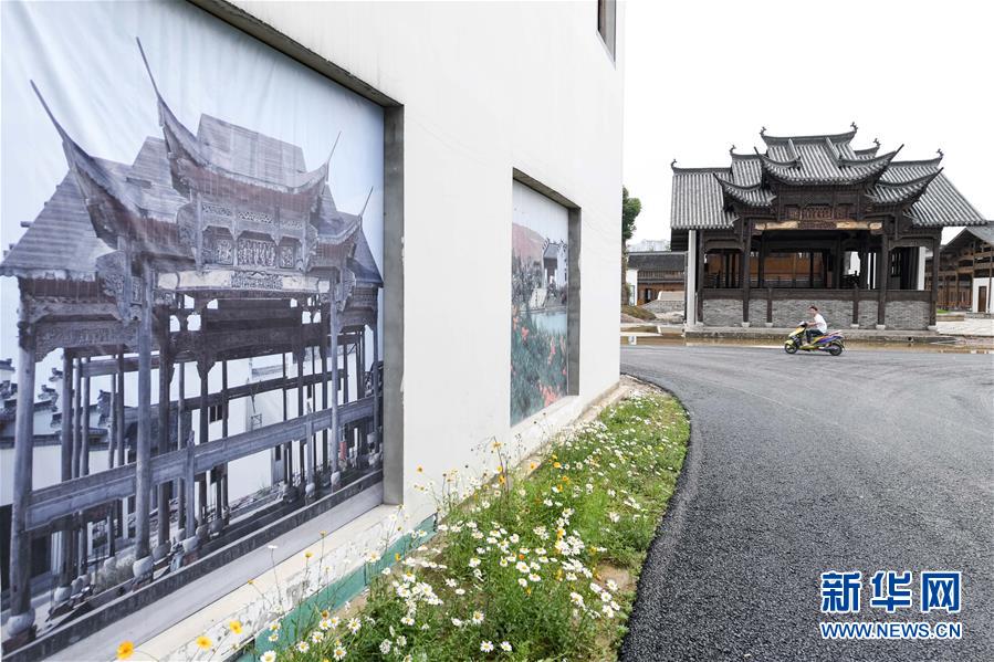 （新華全媒頭條&middot;搶救古民居&middot;圖文互動）（5）當(dāng)古民居遇上城鎮(zhèn)化，如何留住鄉(xiāng)愁？