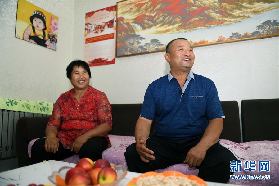 （新華全媒頭條&middot;圖文互動）（15）發(fā)揮自身優(yōu)勢 奮力走在前列&mdash;&mdash;習(xí)近平總書記在山東考察回訪記