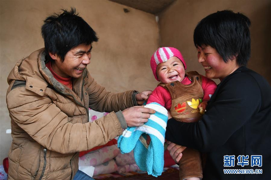 （新華全媒頭條&middot;圖文互動）（2）打好脫貧攻堅&ldquo;硬仗中的硬仗&rdquo;&mdash;&mdash;寫在深度貧困地區(qū)脫貧攻堅座談會召開一周年之際