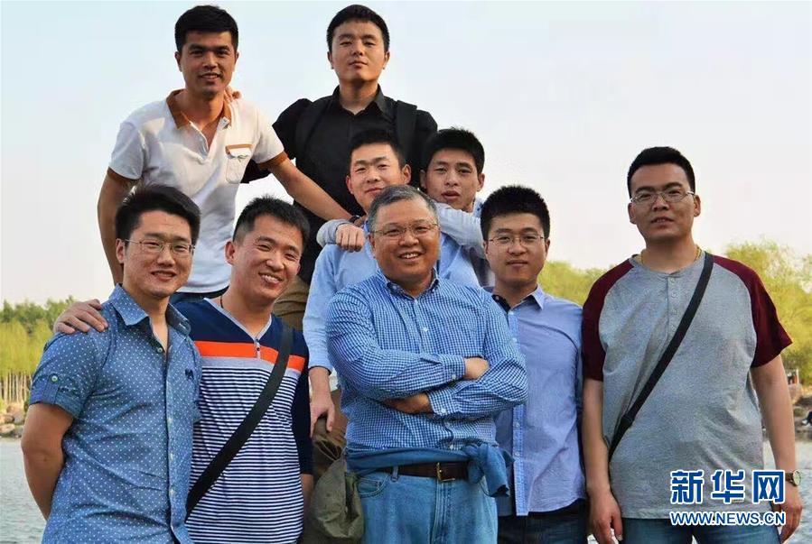 （新華全媒頭條&middot;圖文互動(dòng)）（5）挺起新時(shí)代的精神脊梁&mdash;&mdash;寫在中國共產(chǎn)黨成立97周年之際