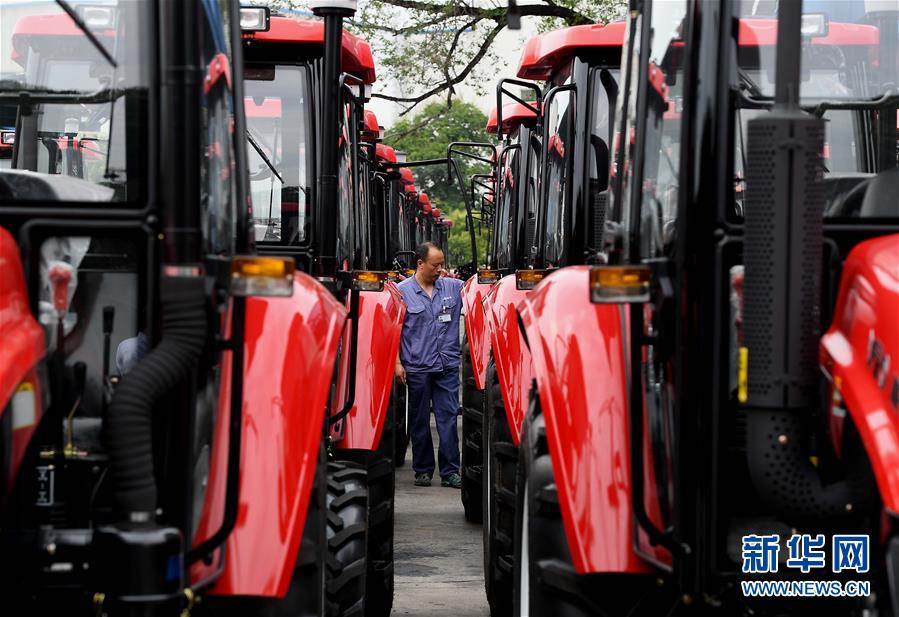(新華全媒頭條·圖文互動)(5)共和國農(nóng)機工業(yè)“長子”成長記