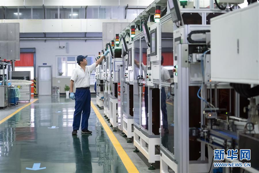 （壯闊東方潮 奮進(jìn)新時(shí)代&mdash;&mdash;慶祝改革開放40年）（6）砥礪奮進(jìn) 轉(zhuǎn)型升級&mdash;&mdash;改革開放40年中國制造加速邁向&ldquo;中高端&rdquo;