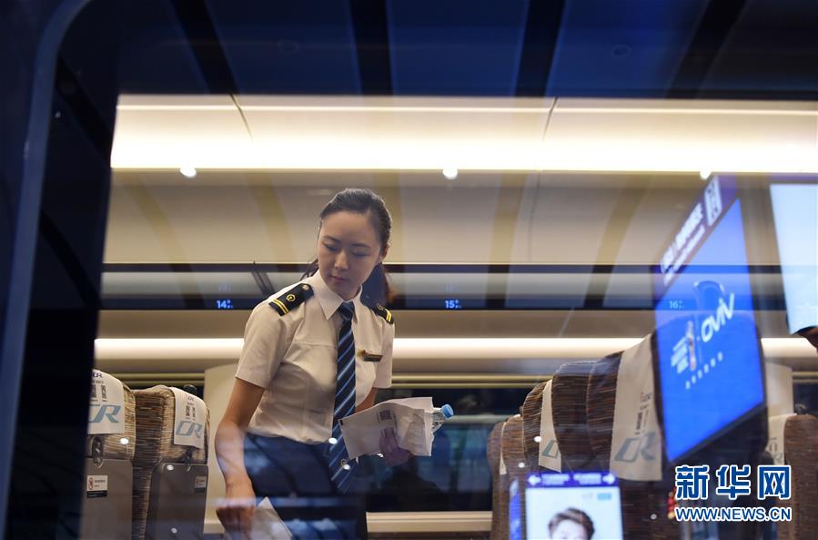 （新華全媒頭條&middot;圖文互動）（3）從這里始發(fā)！中國高鐵遞出&ldquo;國家名片&rdquo;