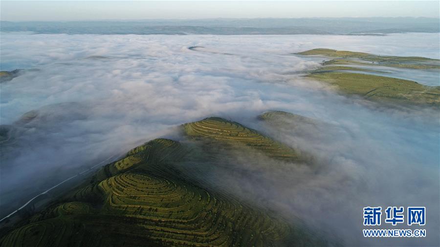 （新華全媒頭條&middot;圖文互動(dòng)）（9）中國扶貧的西海固答卷&mdash;&mdash;寧夏奮進(jìn)60年巡禮之脫貧攻堅(jiān)篇