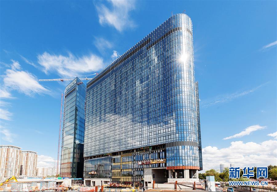 (百城百縣百企調(diào)研行·圖文互動(dòng))(5)從一個(gè)“地標(biāo)”邁向另一個(gè)更高的“地標(biāo)”——“中國(guó)建筑”發(fā)展記