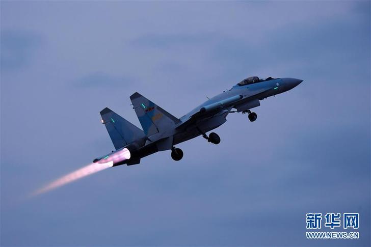 （圖文互動）（2）&ldquo;南疆利劍&rdquo;守衛(wèi)壯美空天&mdash;&mdash;空軍航空兵某旅矢志改革強(qiáng)軍記事