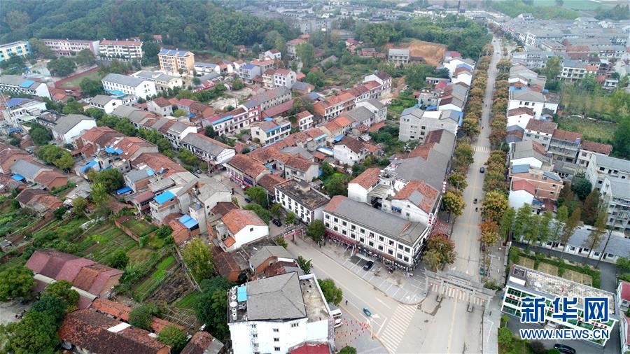 (新華全媒頭條·圖文互動(dòng))(5)跨越40年的民心見證