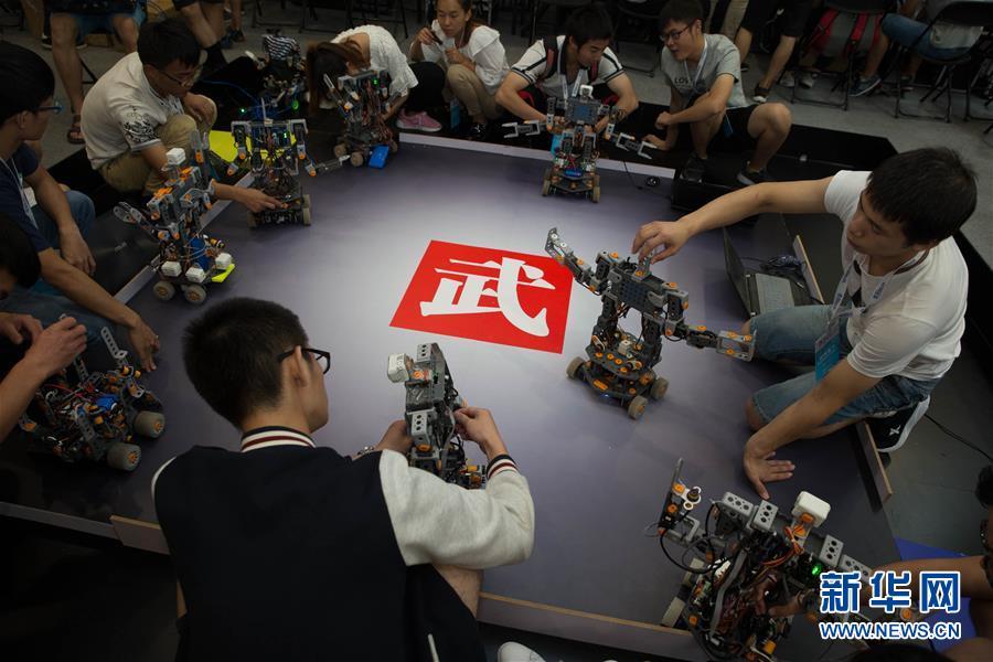 （聚焦歷史性成就和變革&middot;特稿&middot;圖文互動(dòng)）（6）經(jīng)濟(jì)躍上新臺(tái)階　發(fā)展站上新起點(diǎn)&mdash;&mdash;我國(guó)五年來(lái)經(jīng)濟(jì)社會(huì)發(fā)展成就巡禮