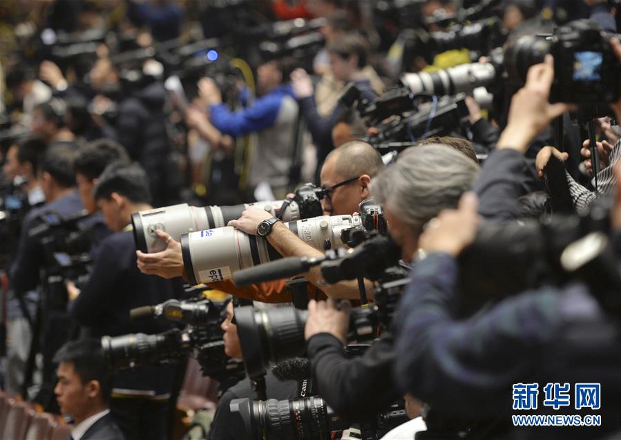 （兩會&middot;政協(xié)開幕）（10）全國政協(xié)十三屆一次會議在京開幕