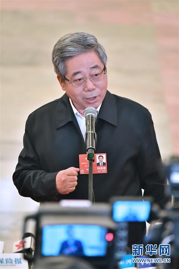 （兩會(huì)&middot;政協(xié)開(kāi)幕&middot;新華視界）（1）采訪(fǎng)部長(zhǎng)