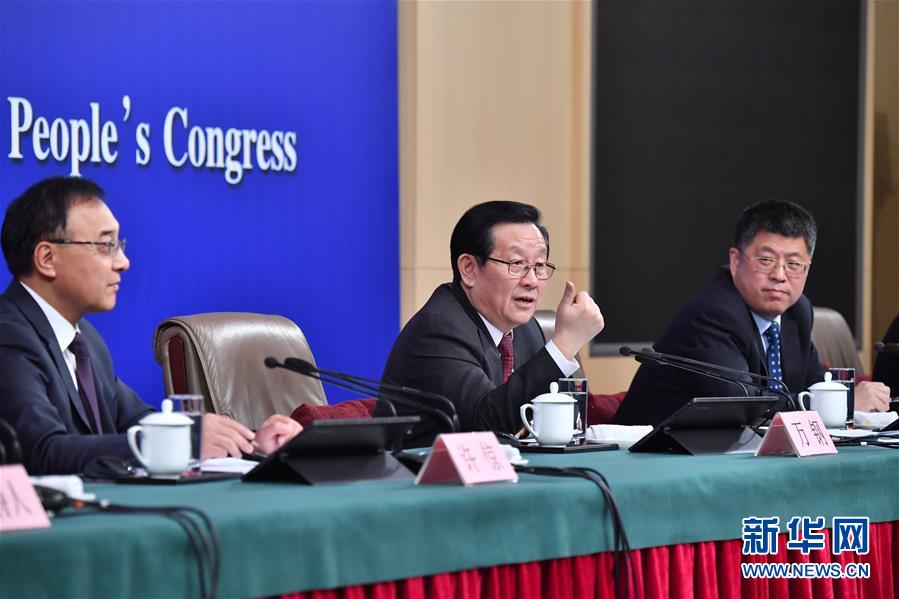 （兩會）（3）科技部部長萬鋼等就&ldquo;加快建設創(chuàng)新型國家&rdquo;答記者問