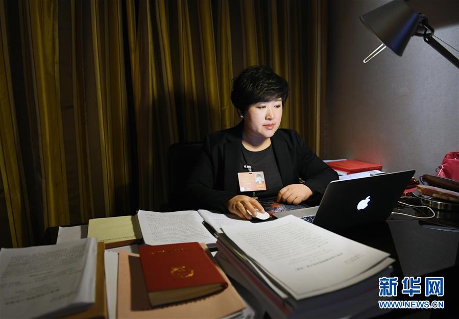 （兩會&middot;基層代表履職故事）（3）全國人大代表孫艷玲：做好非遺事業(yè)，讓古老技藝活起來