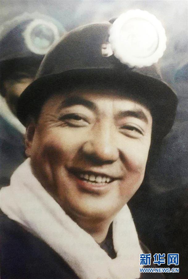 (改革先鋒風(fēng)采·圖文互動(dòng))(2)陳日新:披荊斬棘闖新路