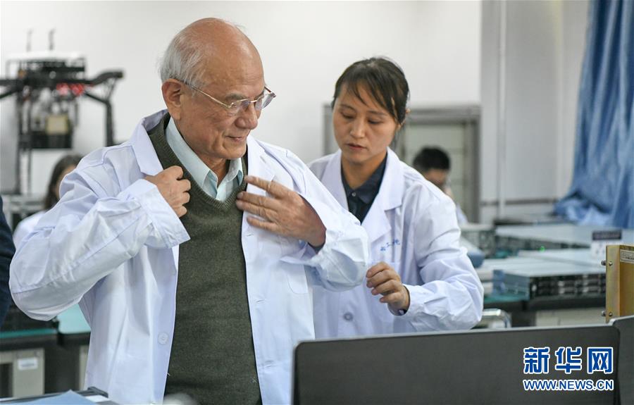 （今日關(guān)注&middot;科技獎(jiǎng)勵(lì)大會(huì)&middot;圖文互動(dòng)）（5）劉永坦：&ldquo;從0到1&rdquo;，他為祖國(guó)海疆雷達(dá)打造&ldquo;火眼金睛&rdquo;