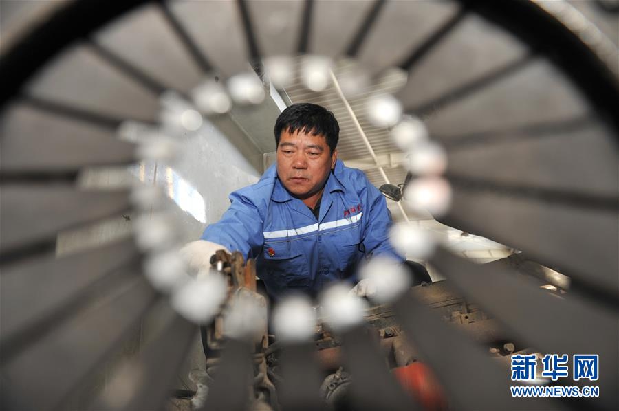 (圖文互動(dòng))(2)平靜而充滿力量——“中國(guó)網(wǎng)事·感動(dòng)2018”年度網(wǎng)絡(luò)人物群像