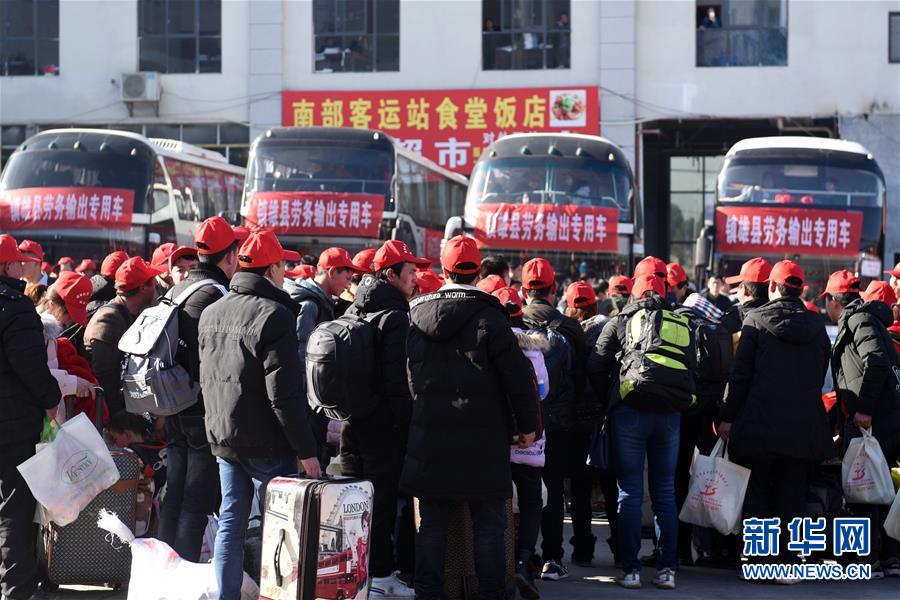 (在習(xí)近平新時(shí)代中國(guó)特色社會(huì)主義思想指引下——新時(shí)代新作為新篇章·圖文互動(dòng))(4)高原春來(lái)早 云嶺開(kāi)新篇