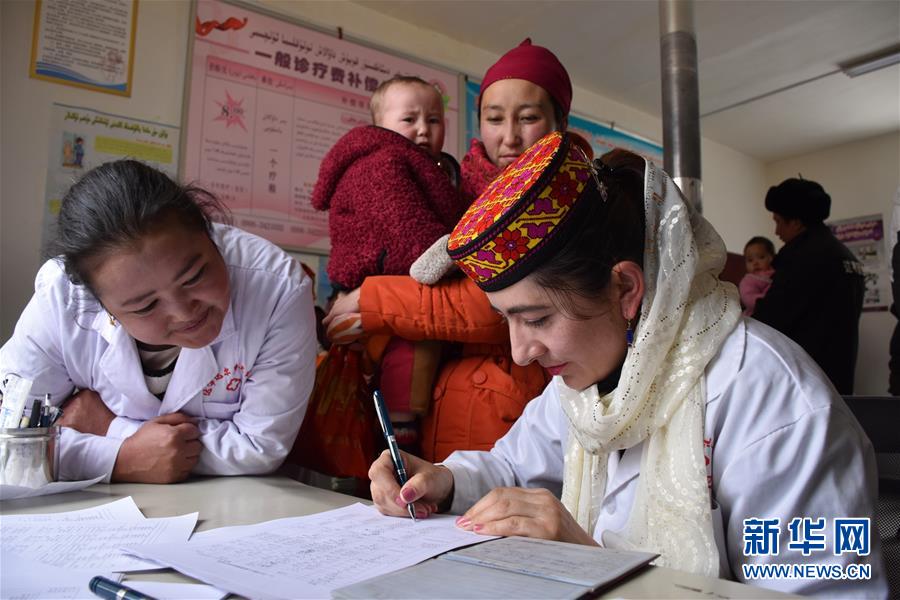 （脫貧攻堅(jiān)&middot;圖文互動）（2）走進(jìn)&ldquo;瓦罕走廊第一村&rdquo;，看帕米爾高原脫貧攻堅(jiān)