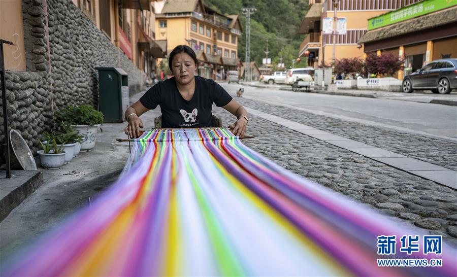 （新華全媒頭條&middot;圖文互動(dòng)）（1）&ldquo;更好的日子還在后頭&rdquo;&mdash;&mdash;云南貢山獨(dú)龍族整族脫貧紀(jì)實(shí)